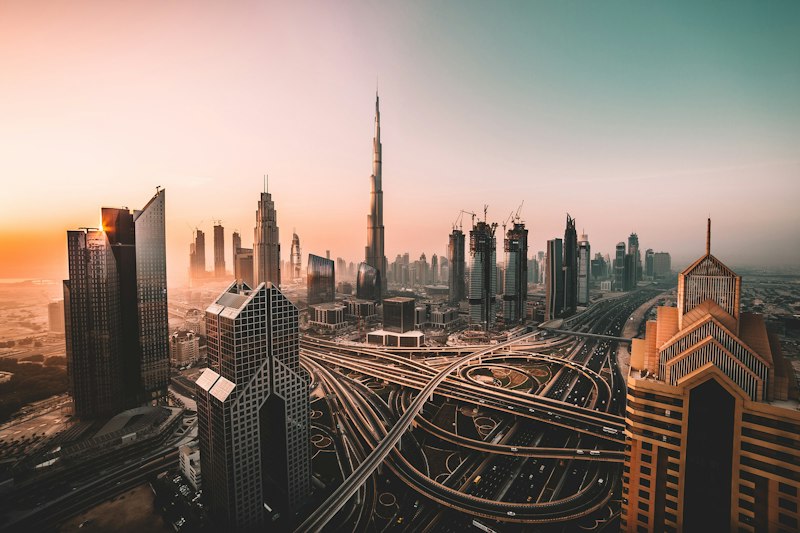 Dubai Architecture & High-Rise Operations